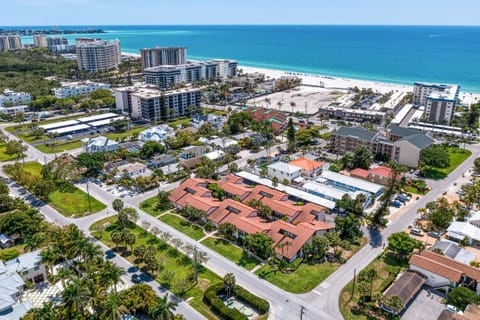 Lido Beach Respite Apartment in Lido Key