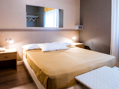 Hotel Doria Hotel in Nago–Torbole