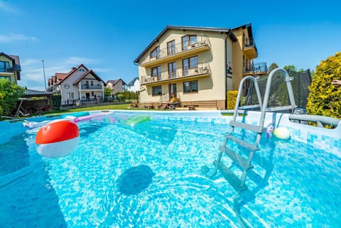 Property building, Swimming pool, Swimming pool