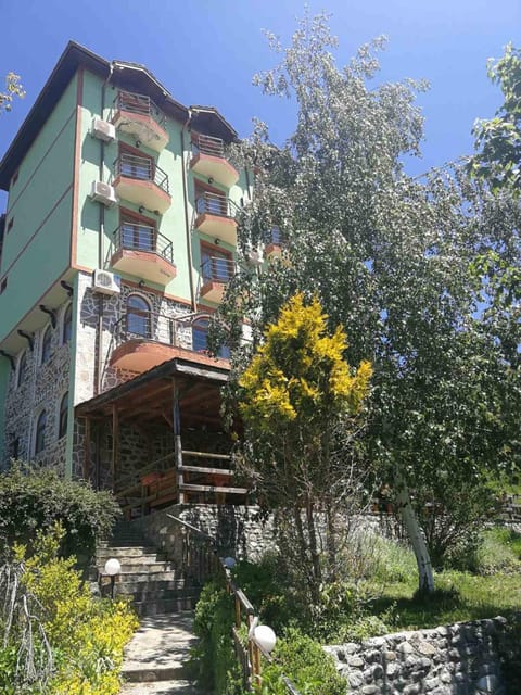 Property building, Garden