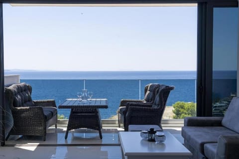 View (from property/room), Balcony/Terrace, Sea view