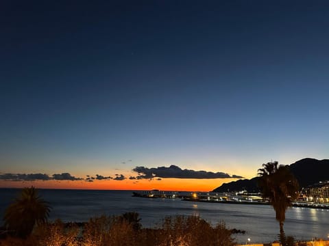 Plaza Apartment Bed and Breakfast in Salerno