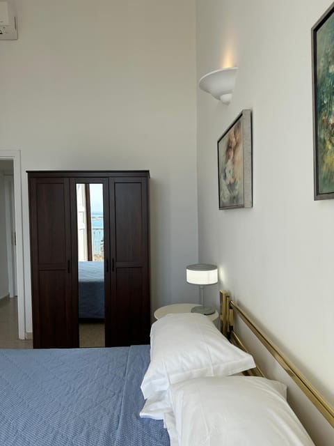 Plaza Apartment Bed and Breakfast in Salerno