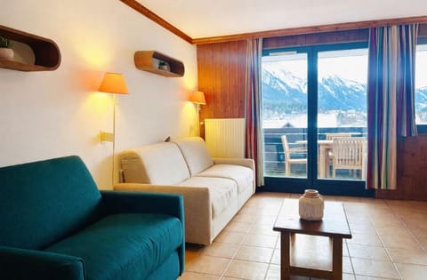 Apartment Of 55 M With Balcony View Mont Blanc Apartment in Chamonix