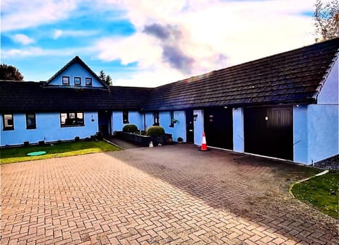 Lindas Retreats Self catering accommodation 1 bedroom cottage or 3 bedroom House House in Scotland