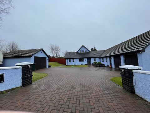 Lindas Retreats Self catering accommodation 1 bedroom cottage or 3 bedroom House House in Scotland