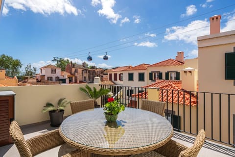 View (from property/room), Balcony/Terrace