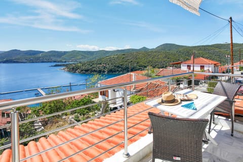 Natural landscape, Balcony/Terrace, Mountain view, Sea view