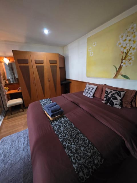 Bed, Bedroom, wardrobe