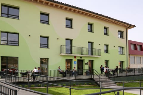 Property building, Facade/entrance