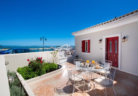 Patio, Balcony/Terrace, Seating area, Sea view