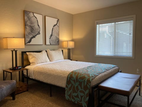Bell & Main Alamosa Studio Suite-Walking distance to downtown Apartment hotel in Alamosa