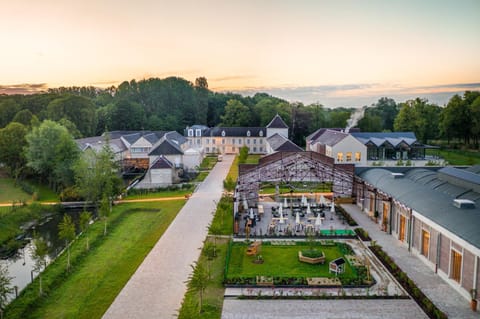 Property building, Bird's eye view