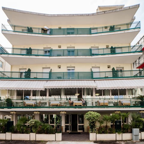 Property building, Facade/entrance