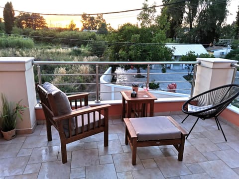 Balcony/Terrace, Balcony/Terrace, Seating area, Bedroom