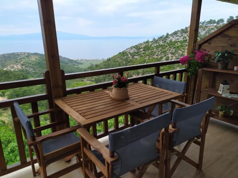 Balcony/Terrace, Mountain view, Sea view