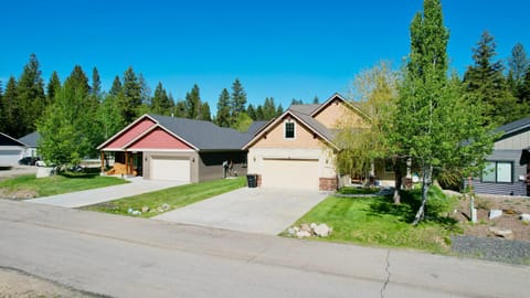 Deer Ridge by Casago McCall - Donerightmanagement House in McCall