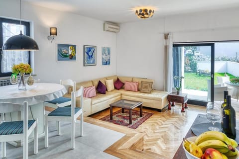 House Viola House in Pula