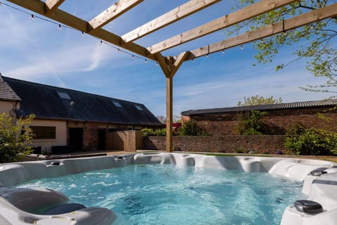 Hot Tub, Hot Tub, Other