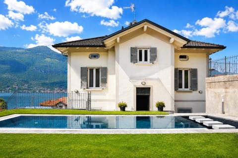 Property building, Pool view, Swimming pool