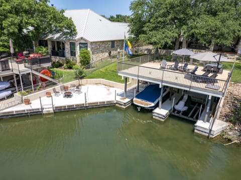 Waterfront Home with Boat Slip, Spacious Outdoor Patio and a Fenced Yard House in Lake Lyndon B Johnson