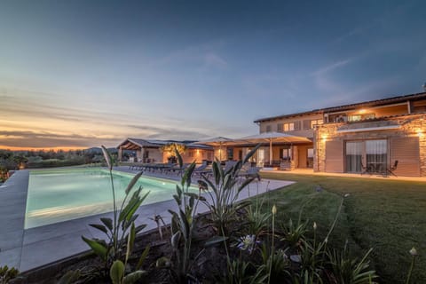 Property building, Natural landscape, Garden, Pool view, Swimming pool