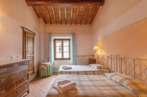 Property building, Living room, Bedroom