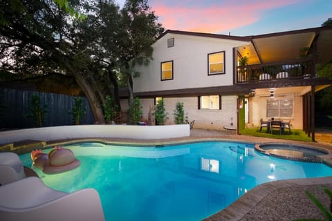 Lancashire House in San Antonio