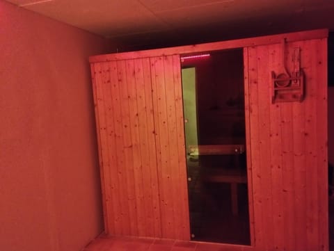 Maison du Chesnoy House in Centre-Val de Loire