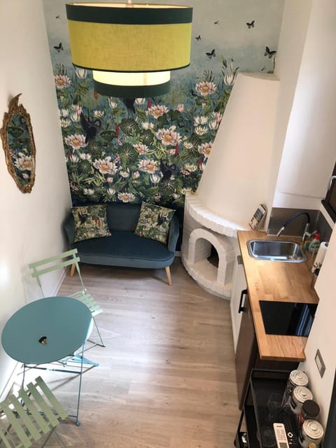 Kitchen or kitchenette, Living room, Dining area