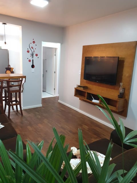 Communal lounge/ TV room, TV and multimedia, Living room, Seating area, Dining area
