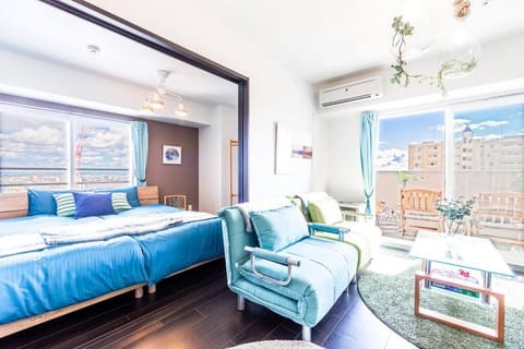 Bed, Living room, Bedroom