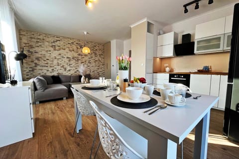 Kitchen or kitchenette, Living room, Dining area, kitchen