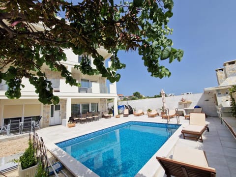 Pool view, Swimming pool, Swimming pool, sunbed