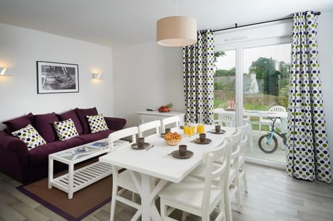 Balcony/Terrace, Seating area, Dining area