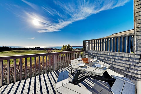 Fairview Grande House in Bodega Bay