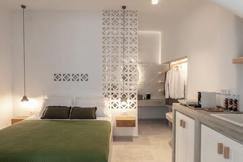 Bed, Photo of the whole room, Bedroom, wardrobe