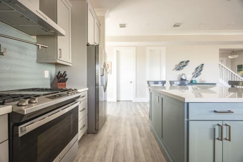 Mastway House -Pool & Dock! House in Stock Island