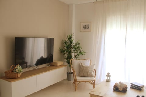 TV and multimedia, Seating area