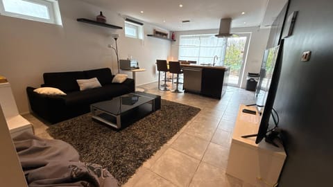 Appartement 5 personne avec accès piscine jacuzzi disponibilité saisonnière NEW PROPERTY MANAGEMENT ! Apartment in Wallonia, Belgium