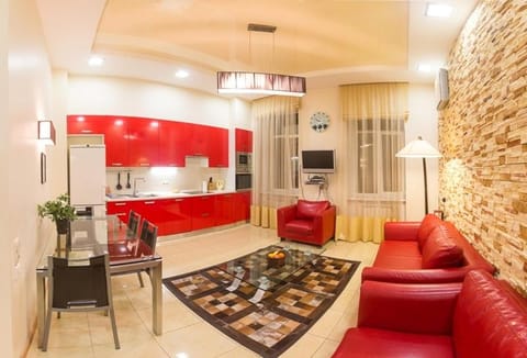 Communal lounge/ TV room, Living room, Dining area