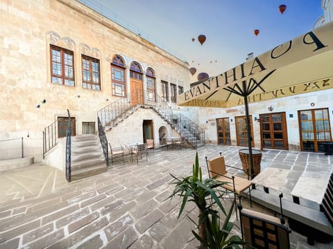 Property building, Inner courtyard view