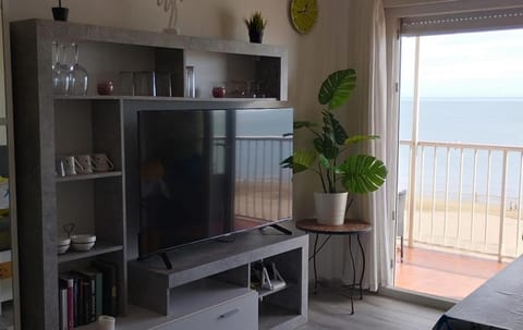 Primera línea en Cullera con piscina. Inmejorables vistas Apartment in Cullera