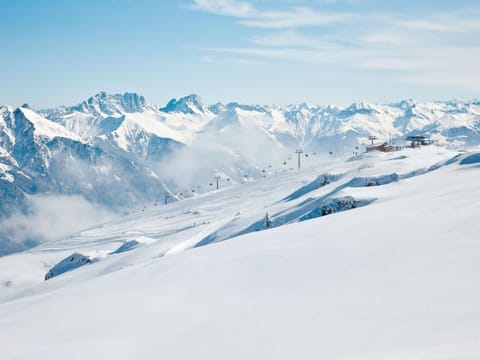 Natural landscape, Winter, Skiing