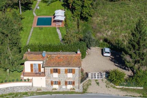 Property building, Natural landscape, Bird's eye view, Parking
