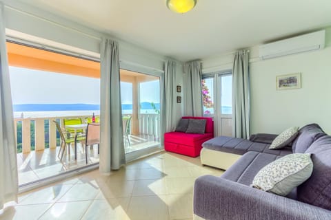 Villa Hana Apartment in Šibenik-Knin County, Croatia