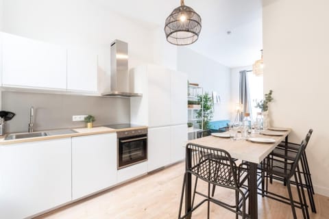 Lille centre - Nice flat with terrace! Apartment in Lille