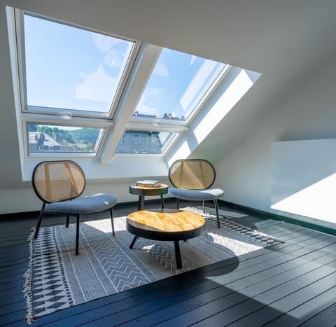 View (from property/room), Seating area, Bedroom