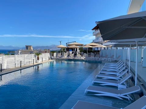 Pool view, Sea view, Swimming pool, sunbed