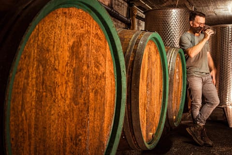 People, Food and drinks, Drinks